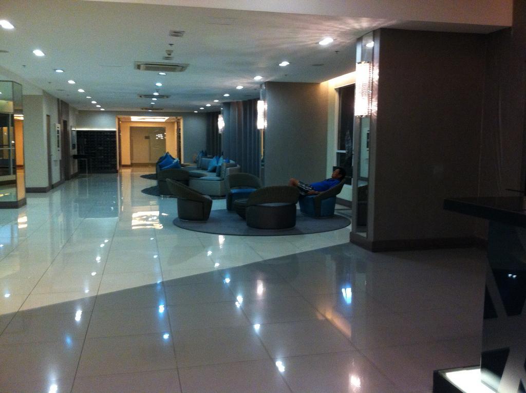 Sea Residences Moa-Eric Apartments มะนิลา ภายนอก รูปภาพ