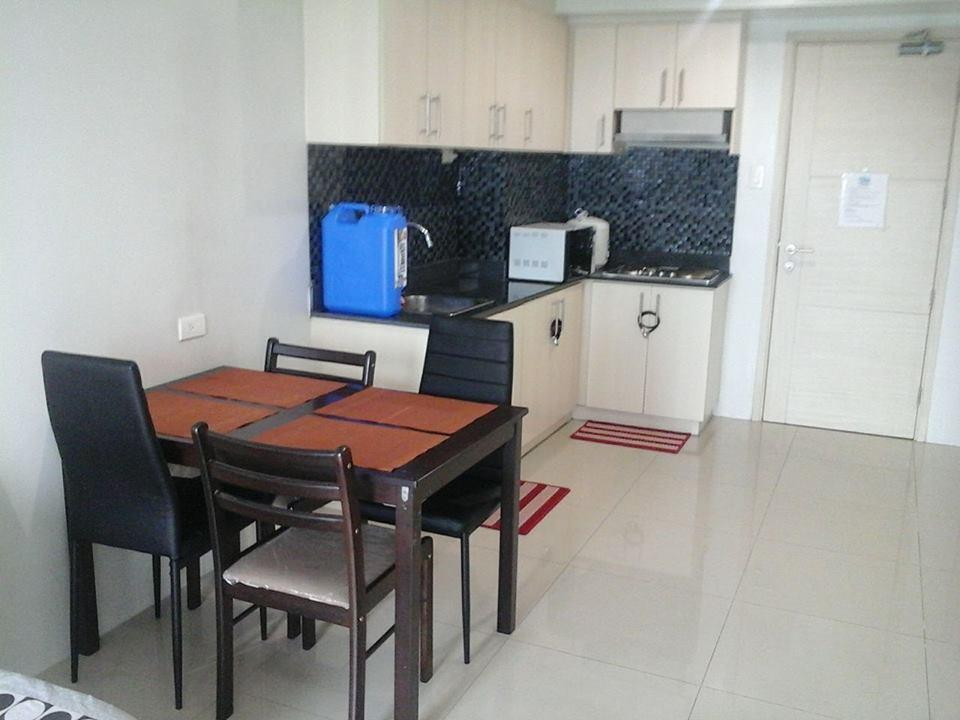 Sea Residences Moa-Eric Apartments มะนิลา ภายนอก รูปภาพ
